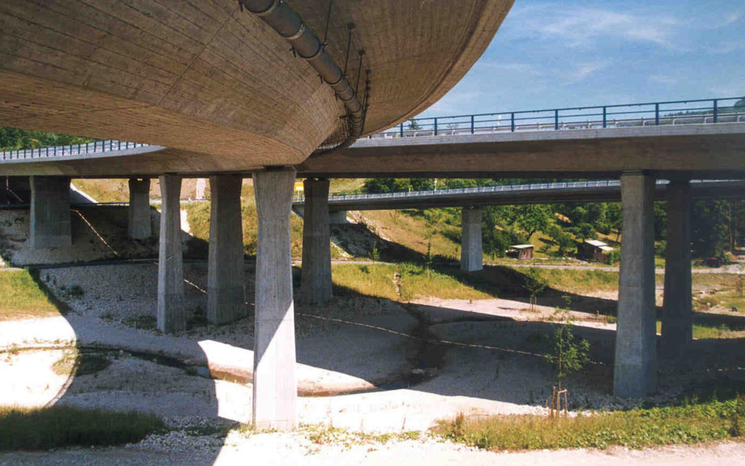 BW11: Brücke über den Hätze- und Hundsschleebach in Reutlingen