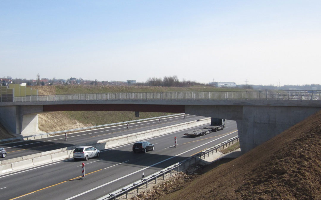 BW23: Überführung „Riedäckerweg“ über die A8