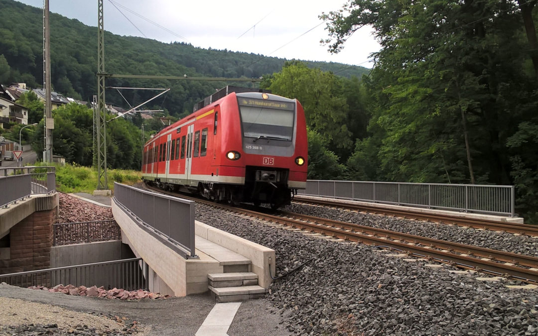 Eisenbahnüberführung über die Steinach in Neckarsteinach