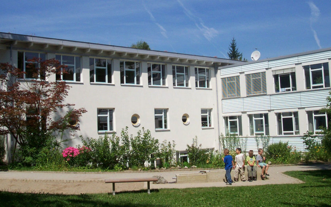 Neubau Kinderhort mit Jugendzentrum Warthburg